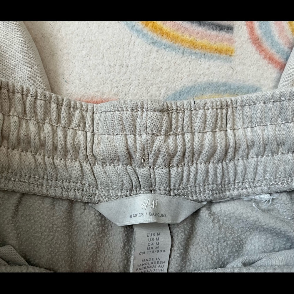 H&M basic sweatpants - Picture 3 of 6
